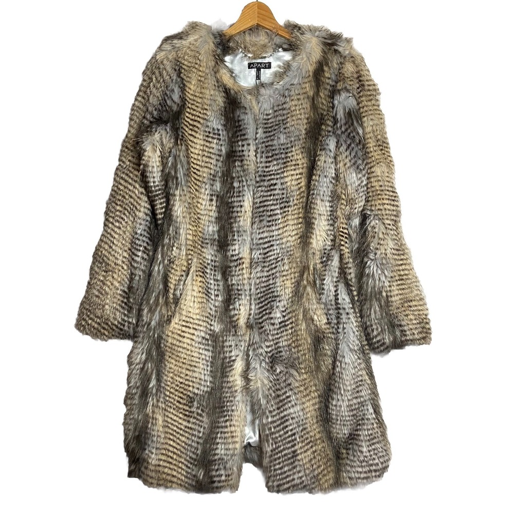 NWT Faux Fur Long Coat Women's Size 4 Lined Boho Luxe Retro 70's Revival Glam